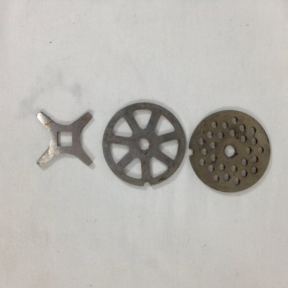 Sunbeam Vintage Meat and & Food Mincer Attachment Model # MA1 - Picture 5 of 9